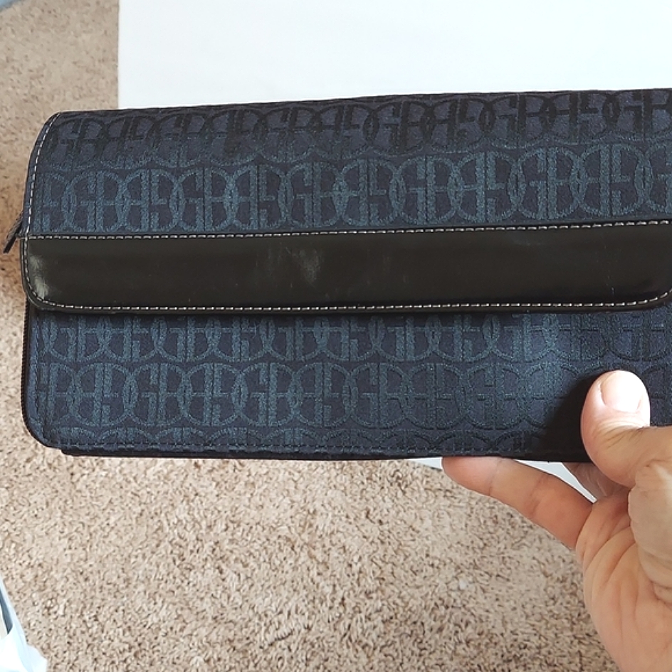 Nwot Gianni Bernini Clutch Very Clean Black Nwot Gianni Bernini Clutch Very Clean Black